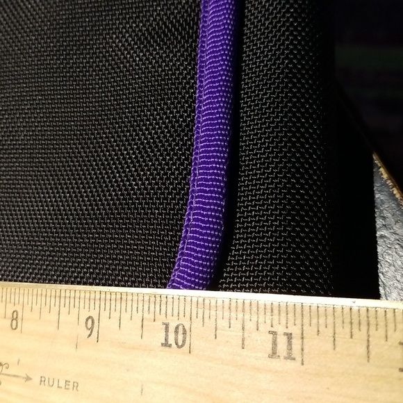 NWOTS Crop in Style portfolio w/ability to hang lots of pockets & sleeves - Picture 2 of 14